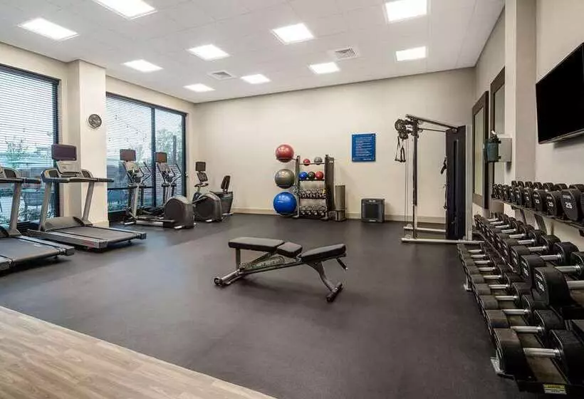 ホテル Hampton Inn & Suites Raleigh Midtown