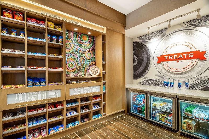 هتل Hampton Inn & Suites Raleigh Midtown