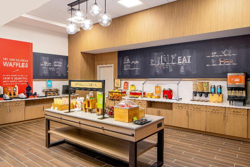 هتل Hampton Inn & Suites Raleigh Midtown