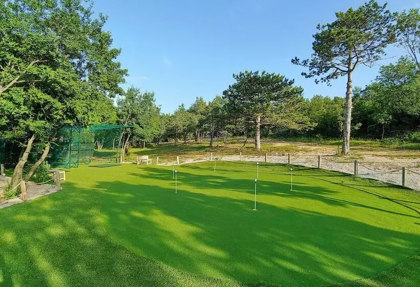 ホテル Mobile Homes Camping Omišalj