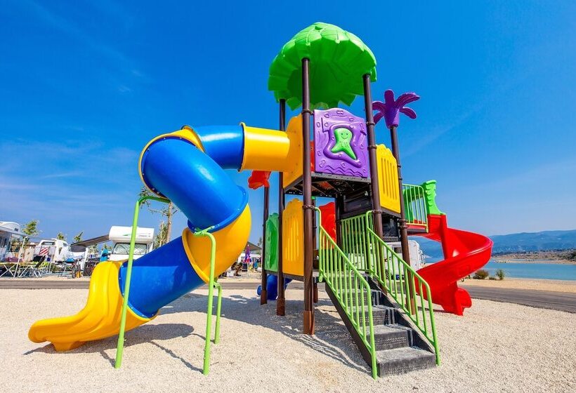 فندق Mobile Homes Camping Omišalj