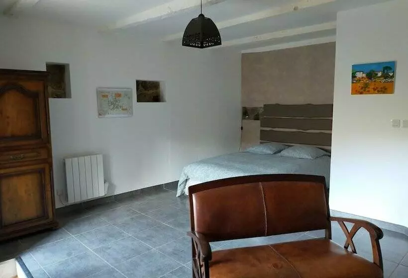 Aamiaismajoitus (B&B) Le Bouchon De Campagne