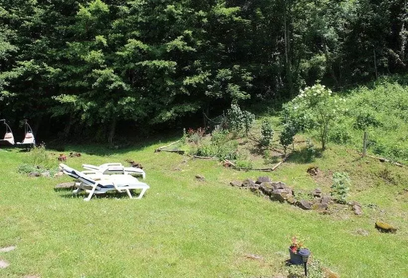 Aamiaismajoitus (B&B) Le Bouchon De Campagne