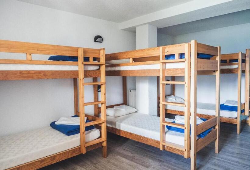 هتل Auberge Le Valezan