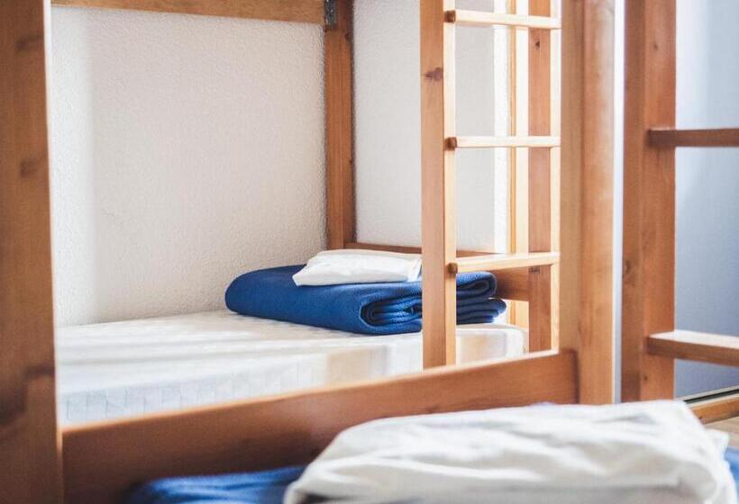 هتل Auberge Le Valezan