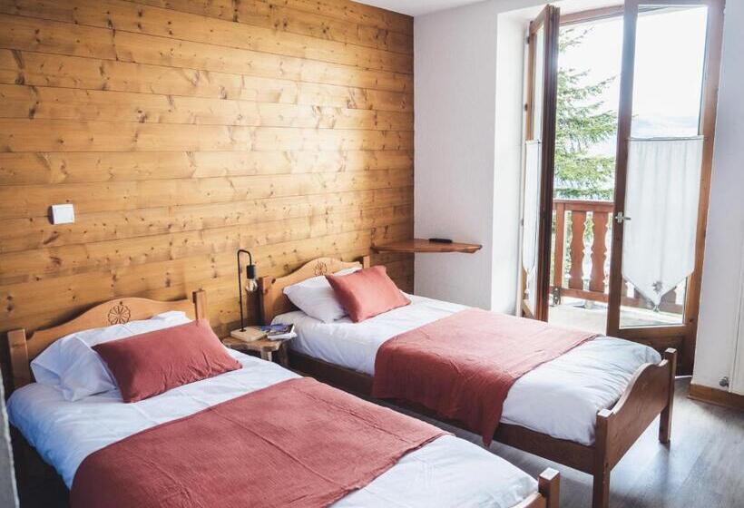 هتل Auberge Le Valezan