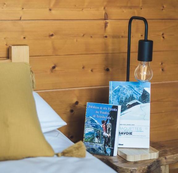 هتل Auberge Le Valezan