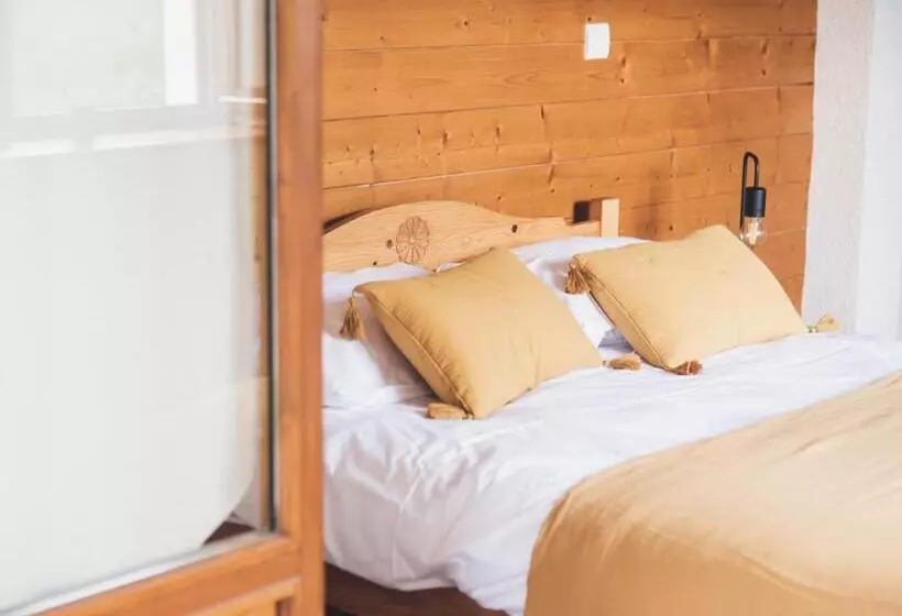 ホテル Auberge Le Valezan