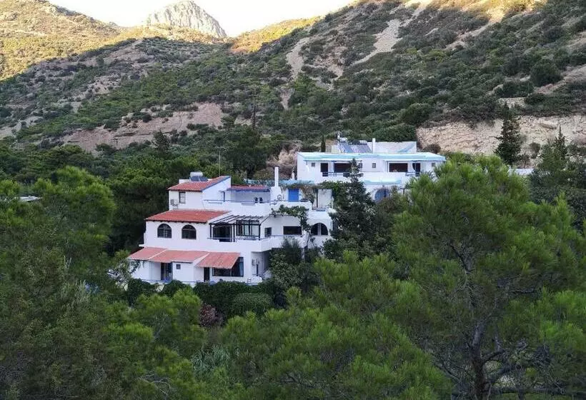 Oleander S Garden Traditional Cretan Cottage