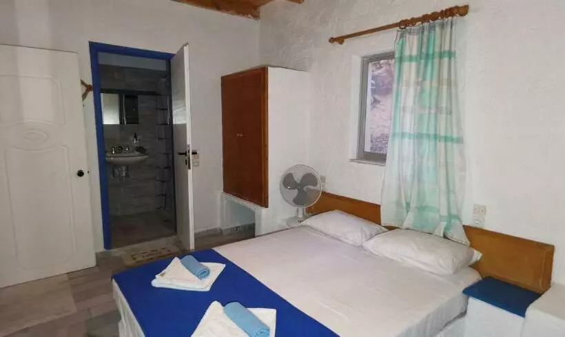 Oleander S Garden Traditional Cretan Cottage