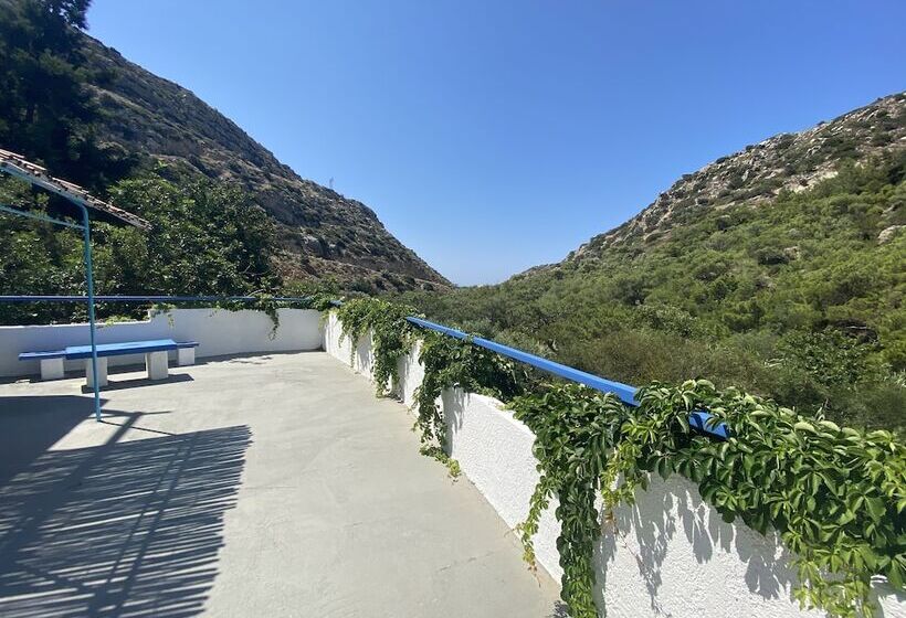 Oleander S Garden Traditional Cretan Cottage