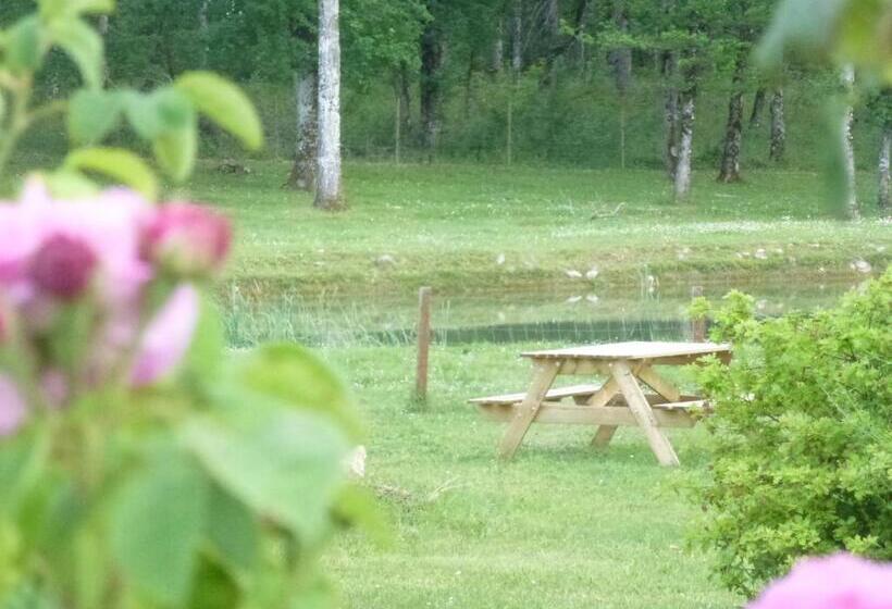 Пансион Auberge Le Gabachou