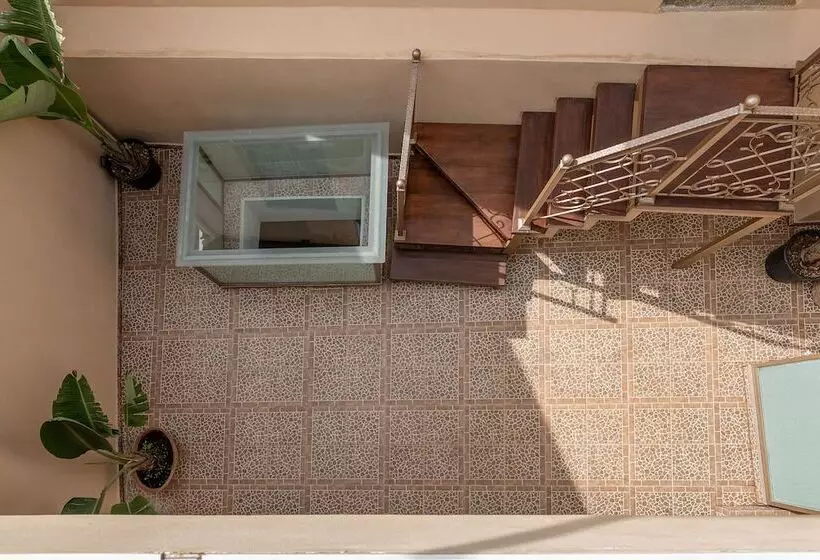 ペンション Old Town Suites