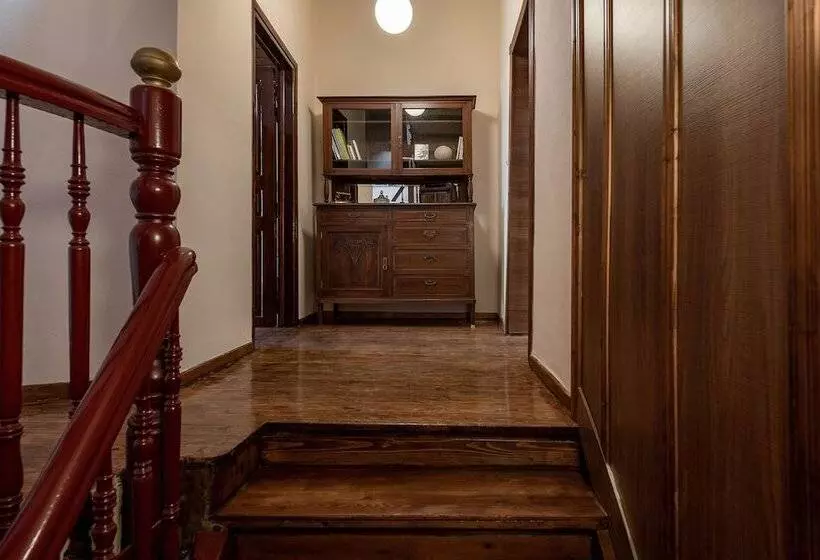 ペンション Old Town Suites