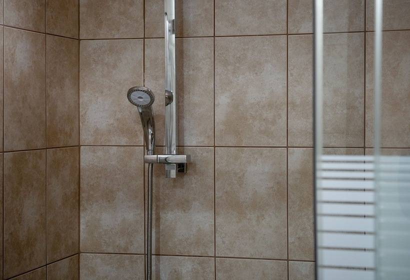 پانسیون Old Town Suites