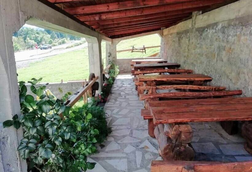 هتل Bungalovi Vukovic