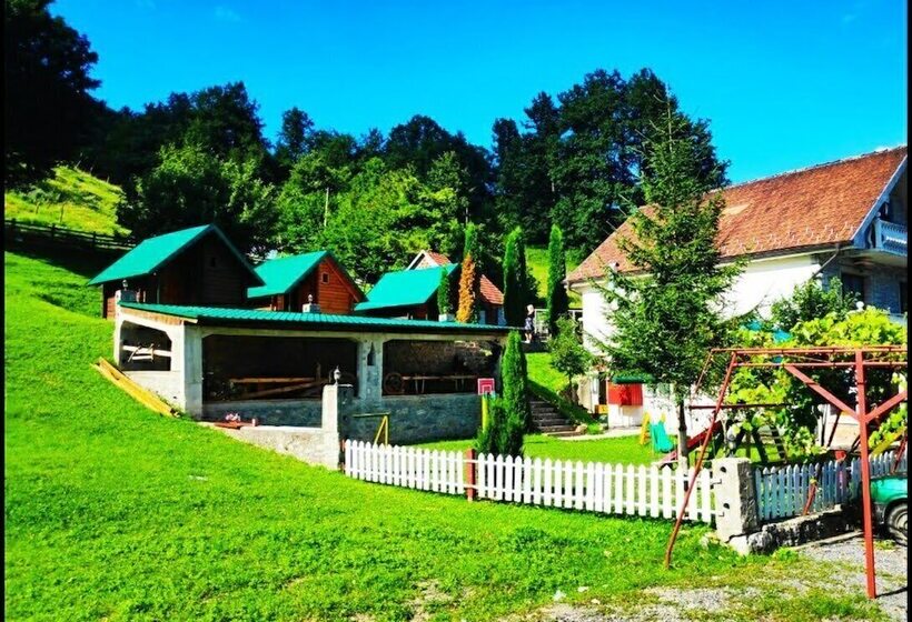 هتل Bungalovi Vukovic