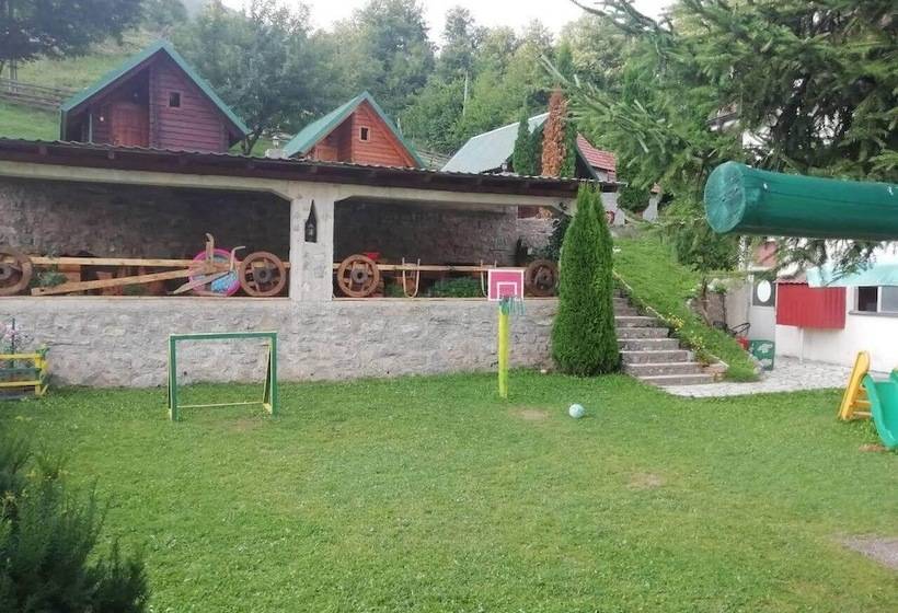 هتل Bungalovi Vukovic