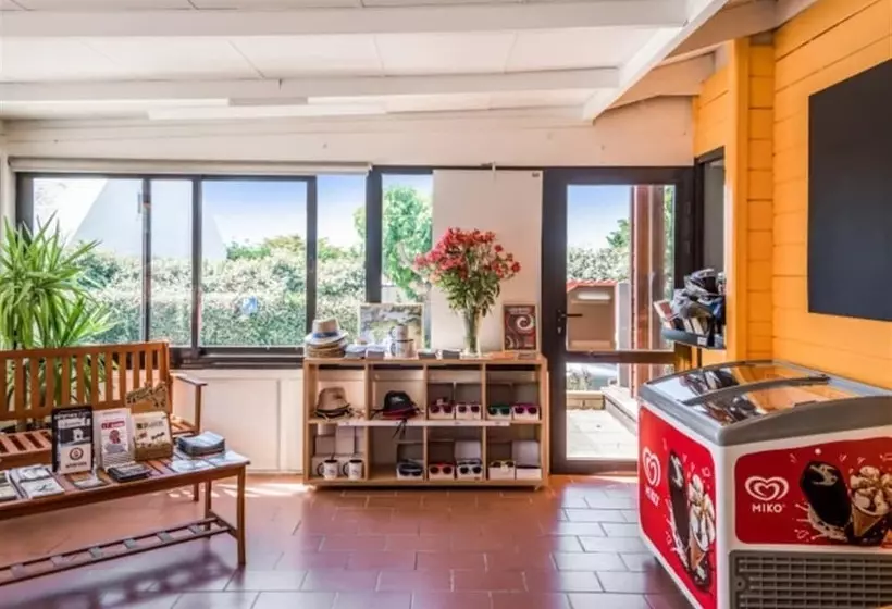 Hotelli Camping De L Iroise