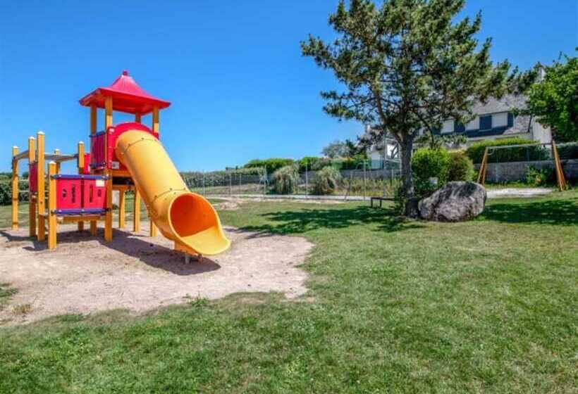 Отель Camping De L Iroise