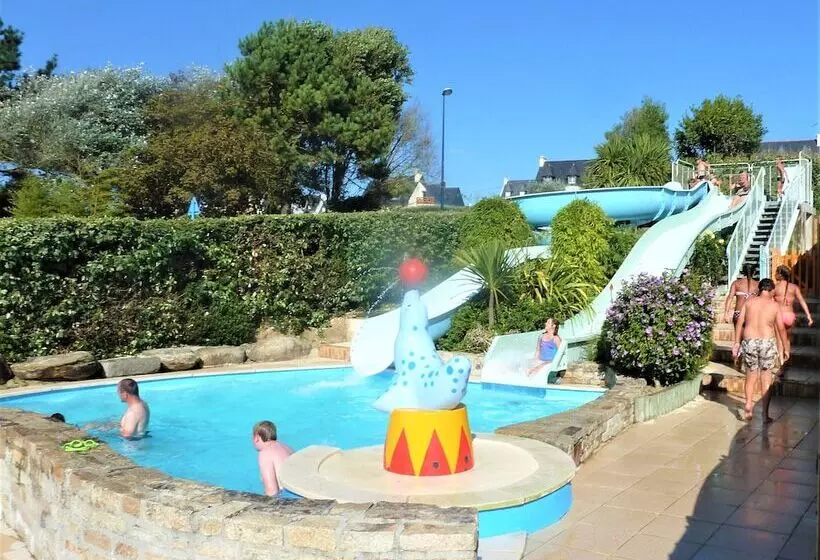 Hotelli Camping De L Iroise