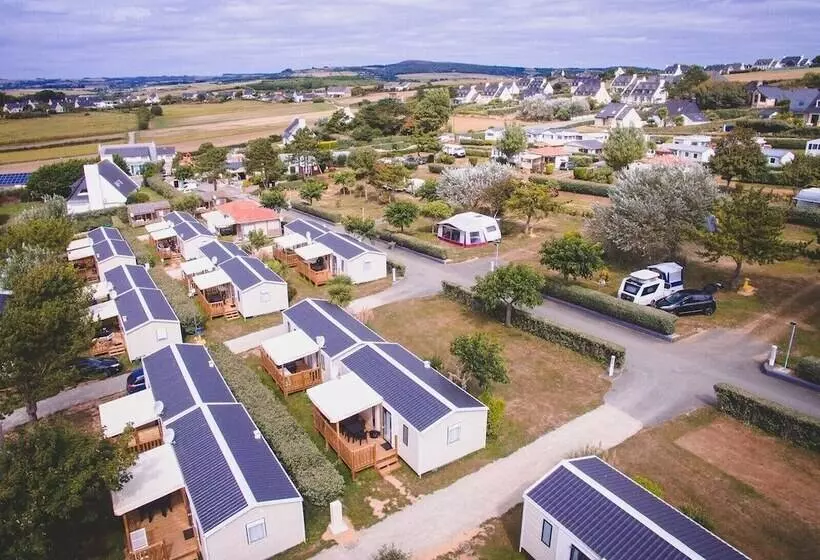 Hotelli Camping De L Iroise