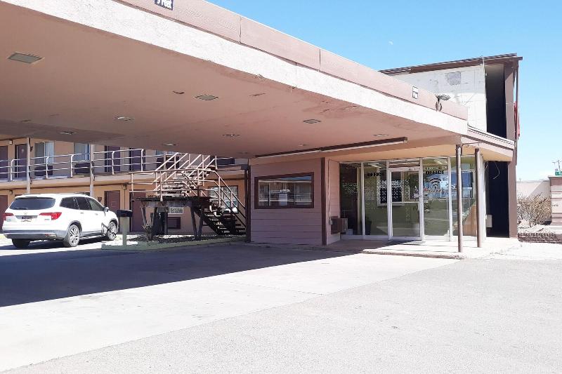 Hotel Kings At Clovis