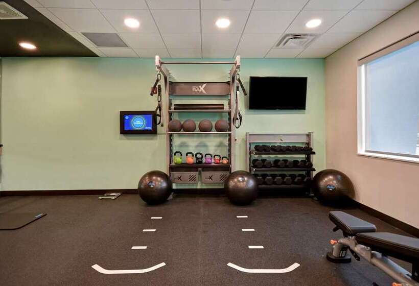 בית מלון כפרי Tru By Hilton Auburn