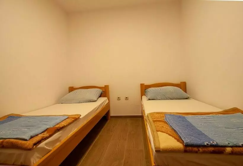 پانسیون Guesthouse Jadran