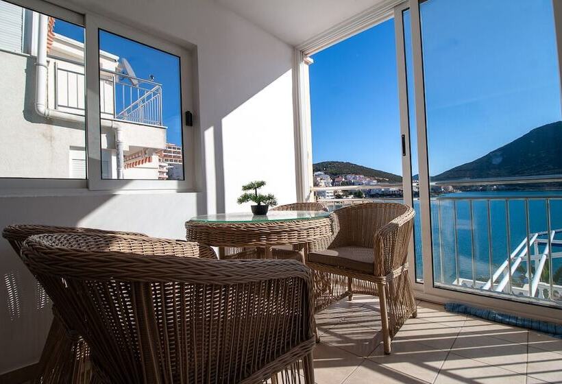 پانسیون Guesthouse Jadran