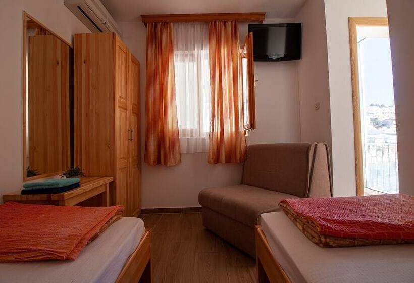 پانسیون Guesthouse Jadran