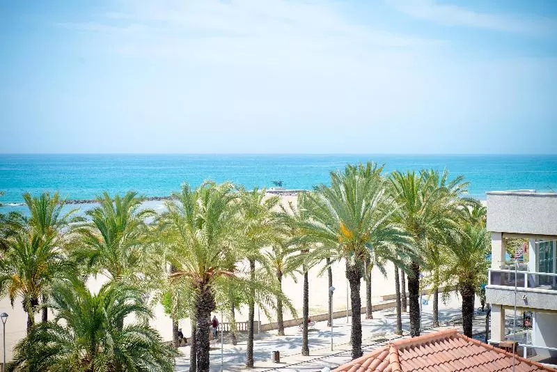 Atenea Park Suites & Apartments