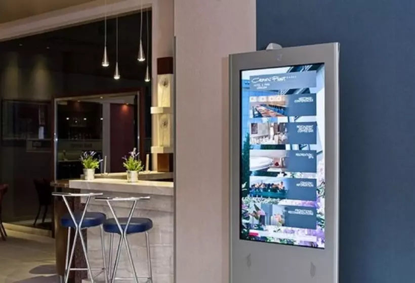 Booking Hotel Crown Piast & Spa