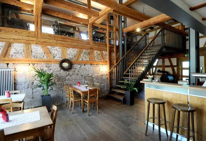 Dekra Congresshotel Wart