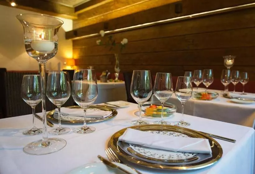 Dekra Congresshotel Wart