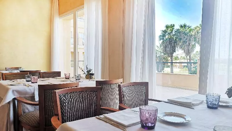 Отель Alicante Golf