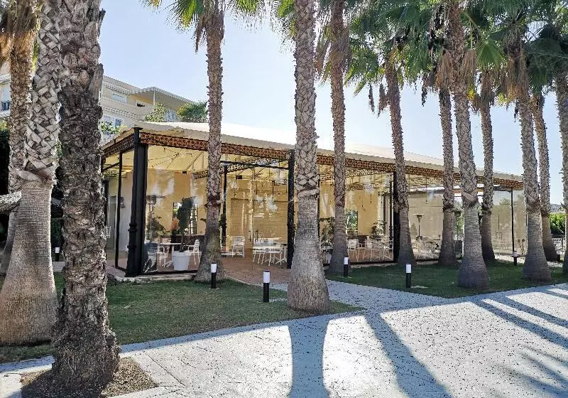 Отель Alicante Golf