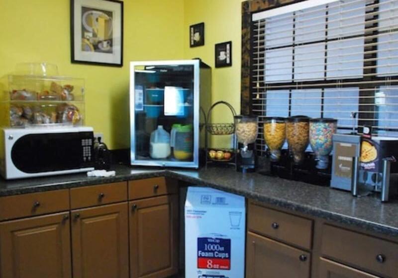 فندق Americas Best Value Inn Midlothian