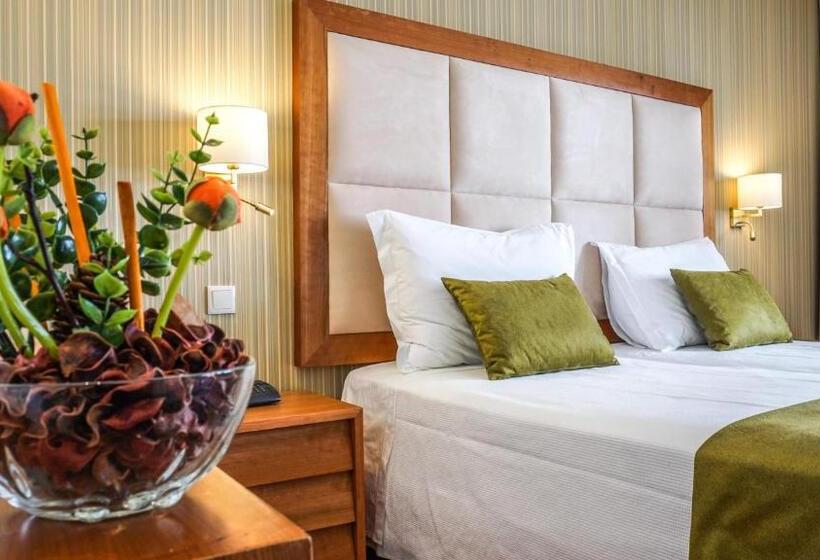 فندق Baía Beach