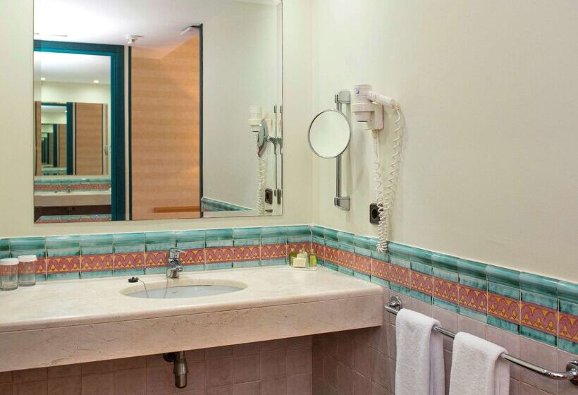 هتل Barcelo Punta Umbria Mar