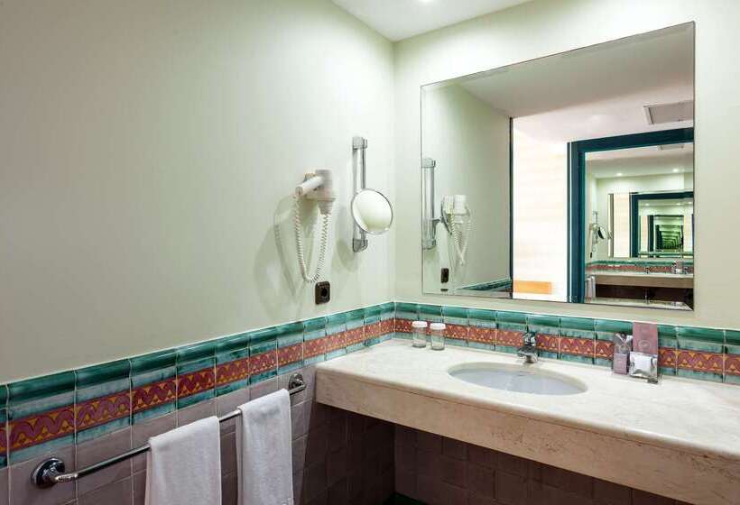 هتل Barcelo Punta Umbria Mar