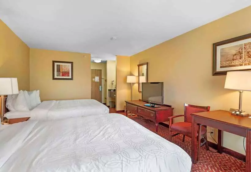 Отель Best Western Clearlake Plaza