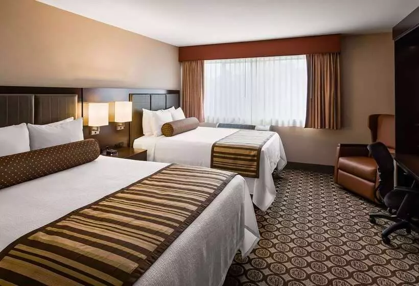 هتل Best Western Plus Inntowner Madison