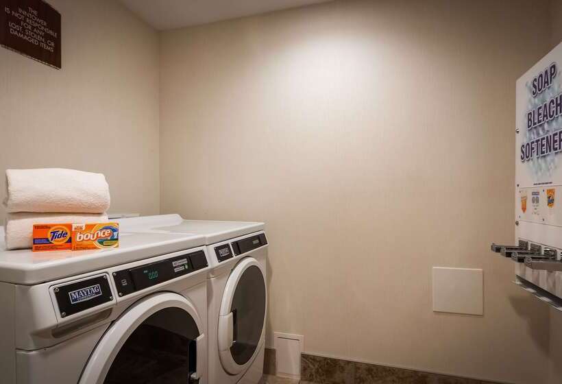 Szálloda Best Western Plus Inntowner Madison