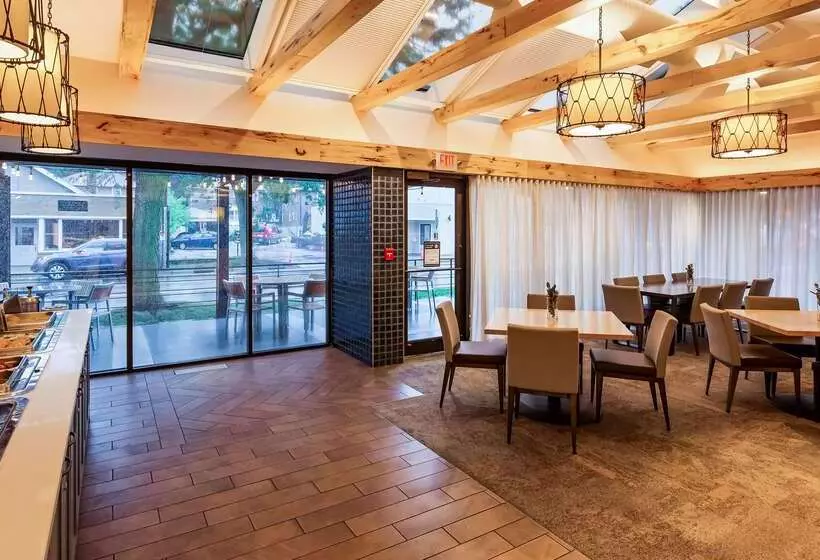 هتل Best Western Plus Inntowner Madison