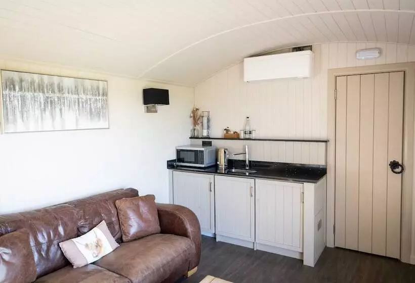 هتل Coltsfoot Country Retreat