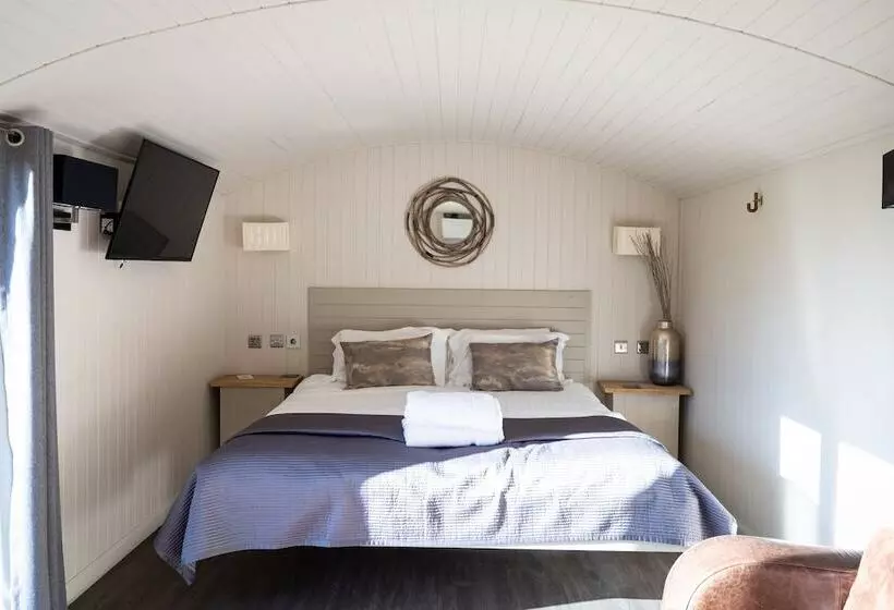 هتل Coltsfoot Country Retreat