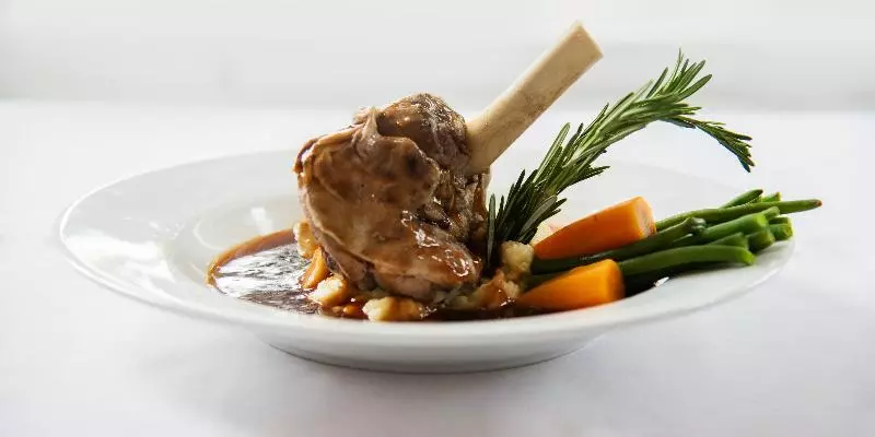 בית מלון כפרי Episode