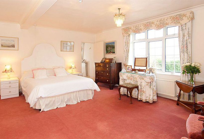 فندق Higher Huxley Hall