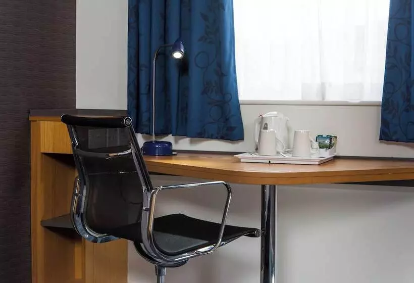 Otel Holiday Inn Express Inverness, An Ihg